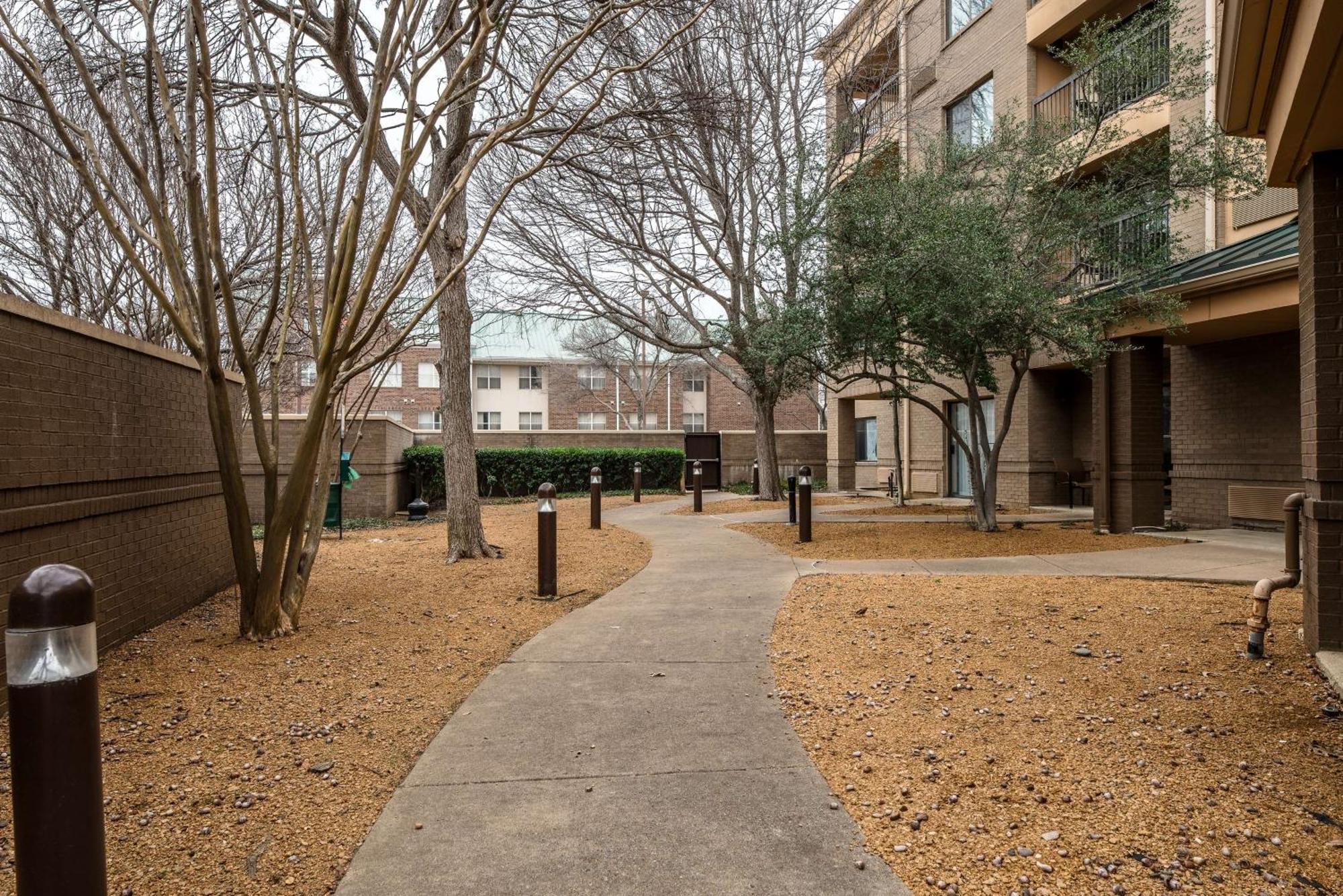 Sonesta Select Dallas リチャードソン エクステリア 写真